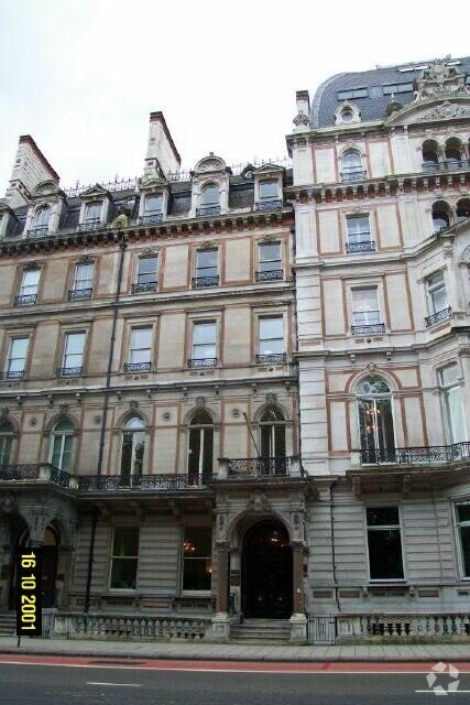 12 Grosvenor Pl, London, LND for Sale