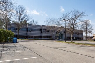 Grand Rapids, MI Office - 695 Kenmoor Ave SE Grand Rapids, MI Office - 695 Kenmoor Ave SE