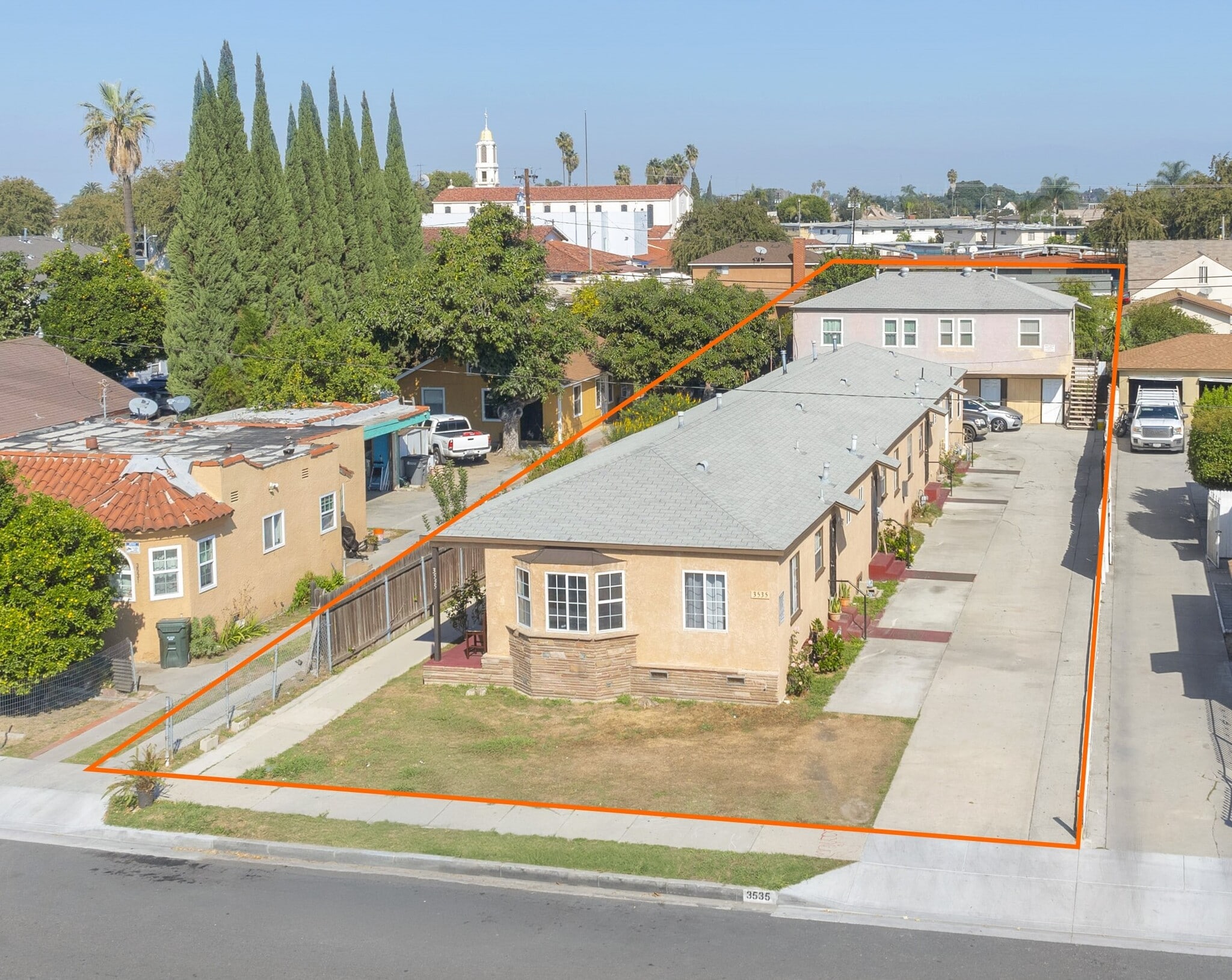 3535 Los Flores Blvd, Lynwood, CA for Sale