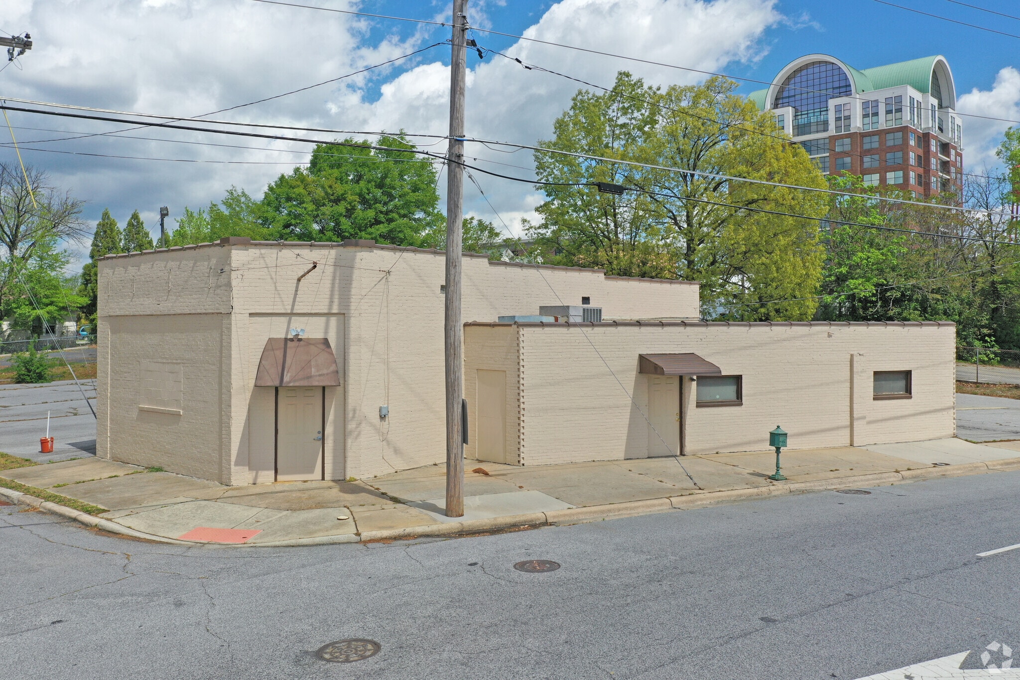 131 Oak St, High Point, NC for Rent
