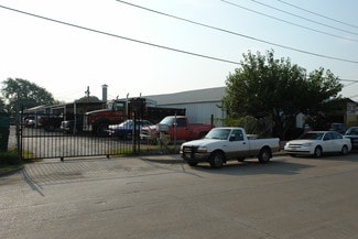 Dallas, TX Showroom - 4726-4730 Memphis St