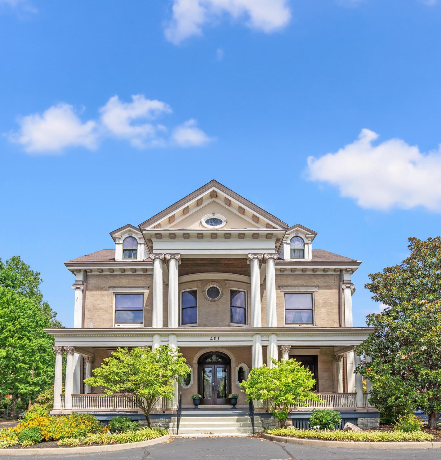 401 Park Ave, Newport, KY for Sale