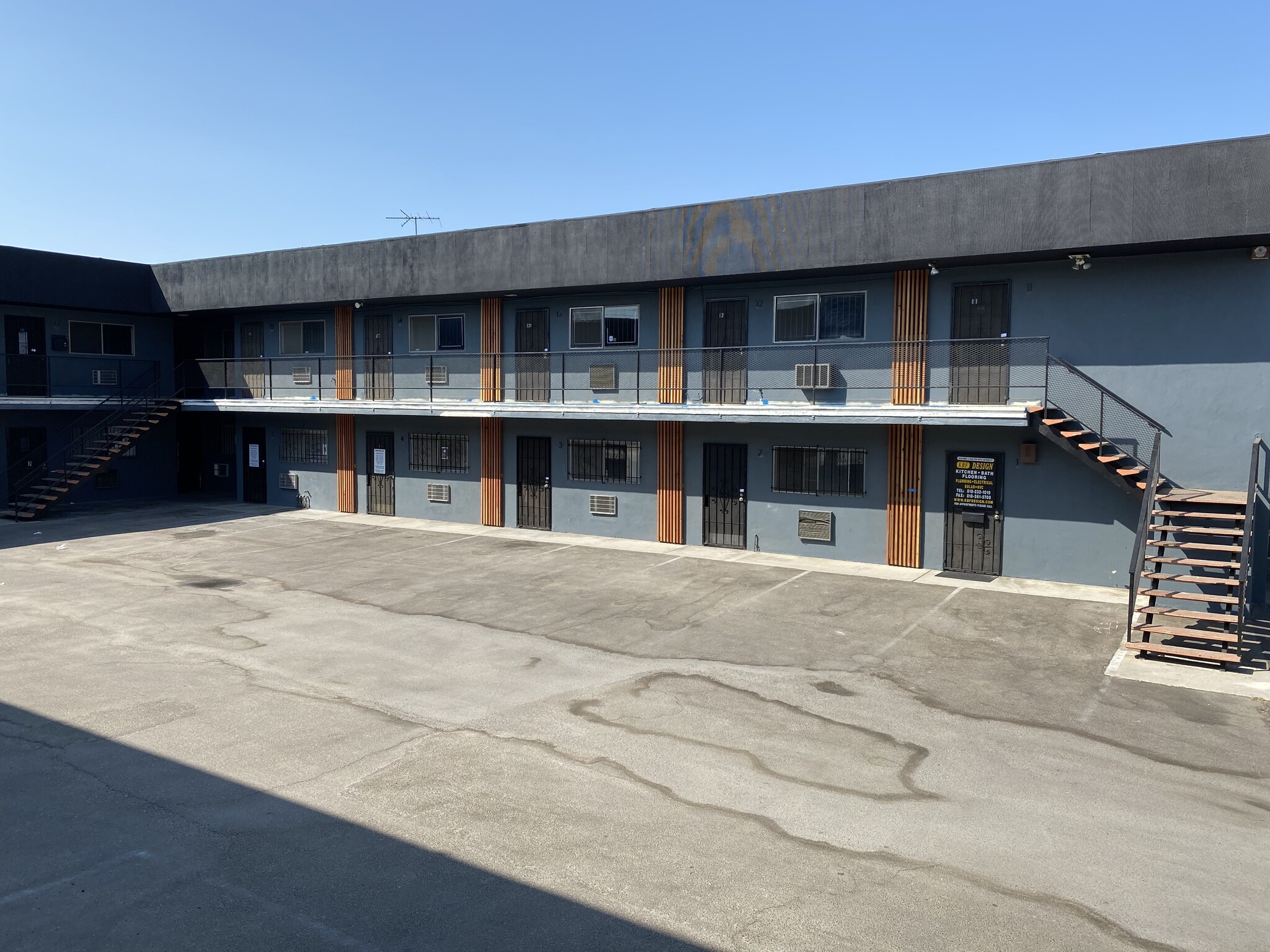 15904 Strathern St, Van Nuys, CA for Rent