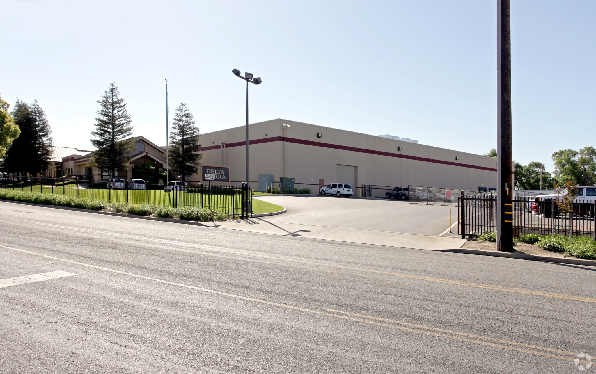 3700 Finch Rd Modesto, CA 95357 Industrial Property for Lease on