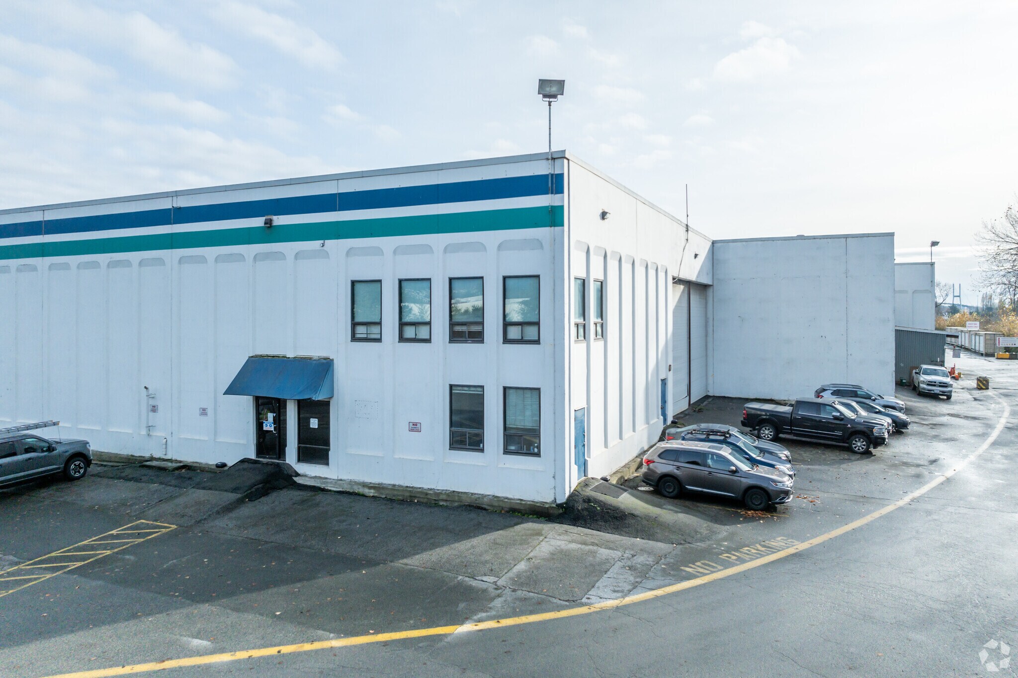 5324 Riverbend Dr, Burnaby, BC for Rent