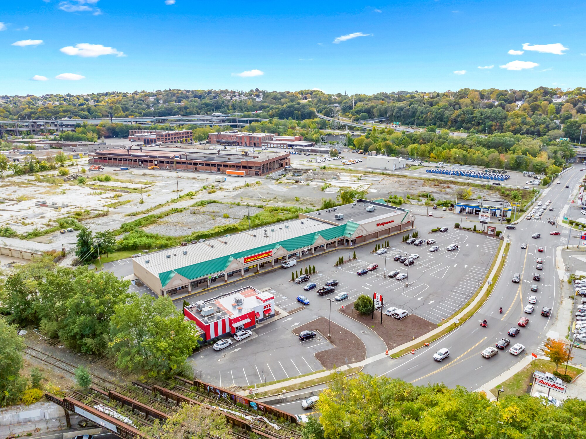 649 W Main St, Waterbury, CT for Sale