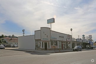 12432-12446 Moorpark St  