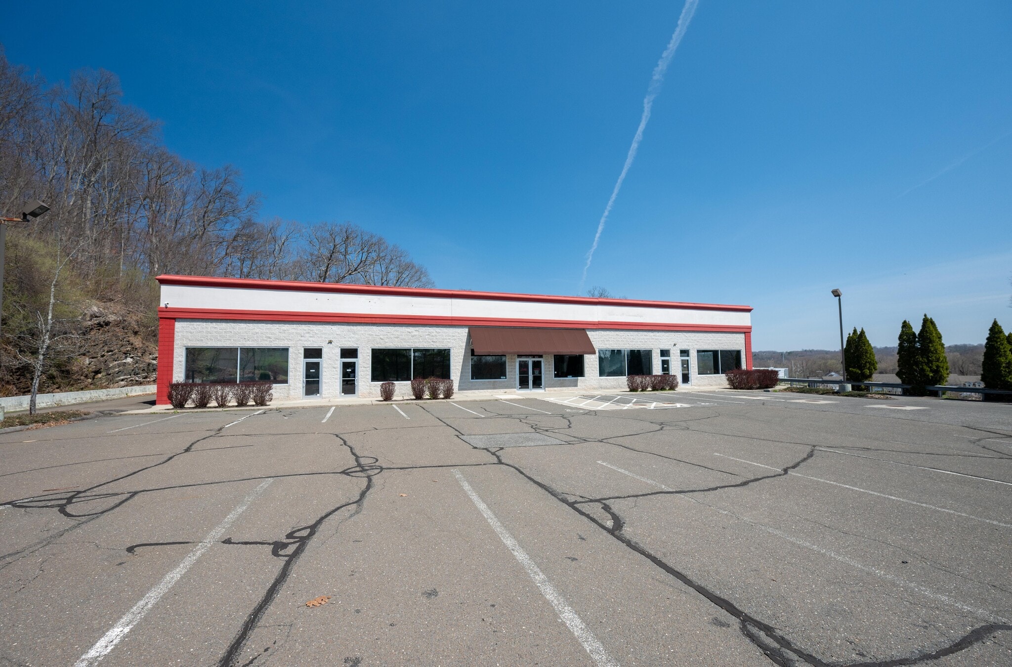 20 Federal Rd, Brookfield, CT for Rent