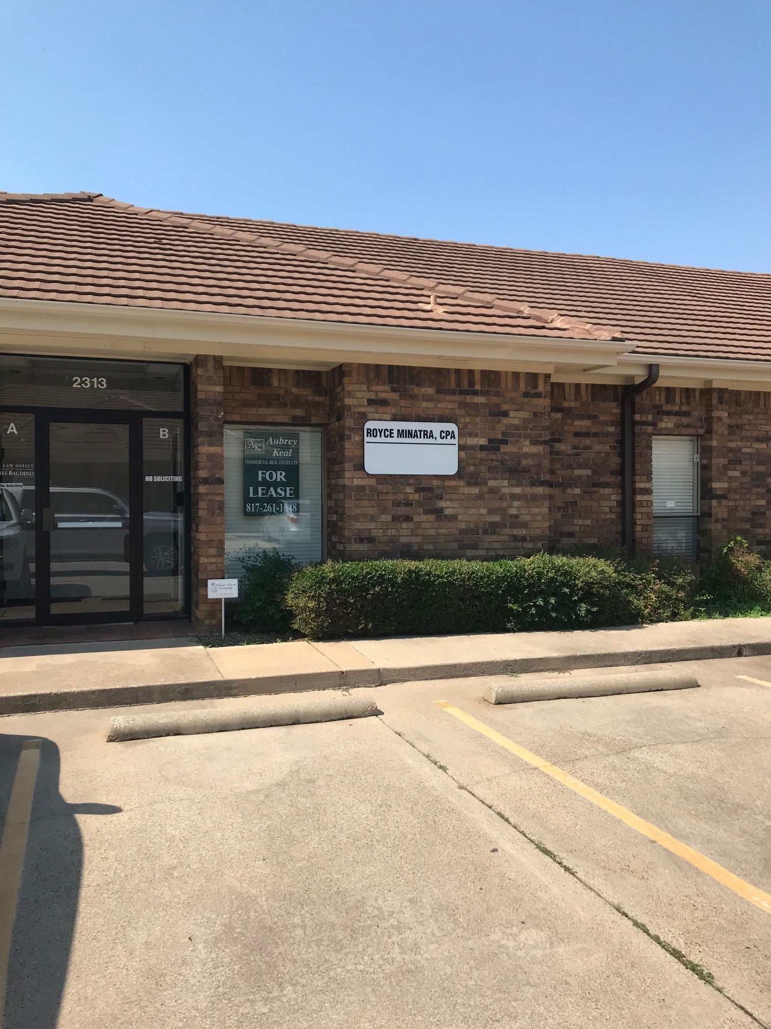 2313-B Roosevelt Drive, Arlington, TX for Rent