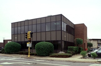 Arlington Heights, IL Office - 1235 E Davis