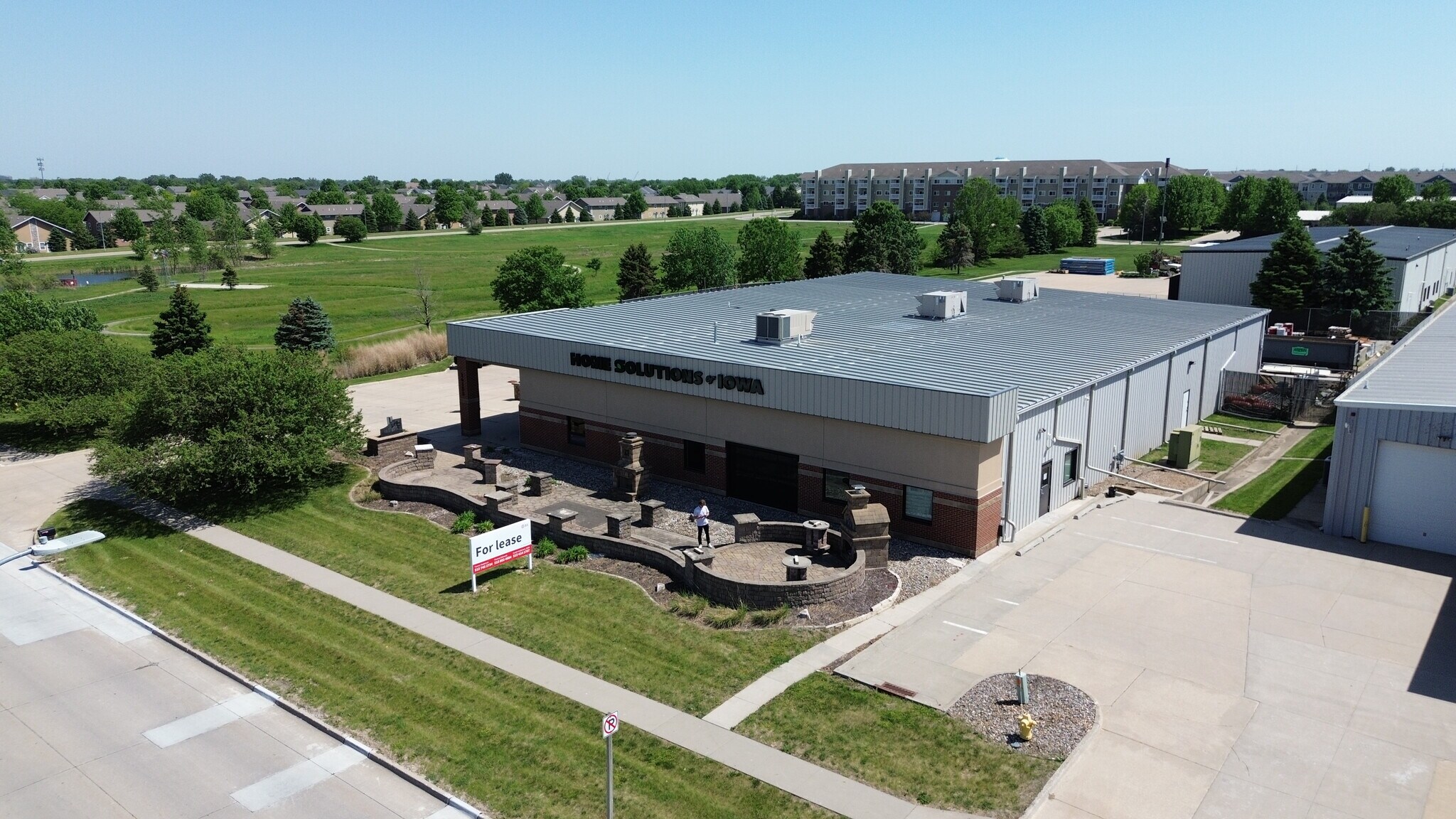 16180 Laurel St, Waukee, IA for Rent