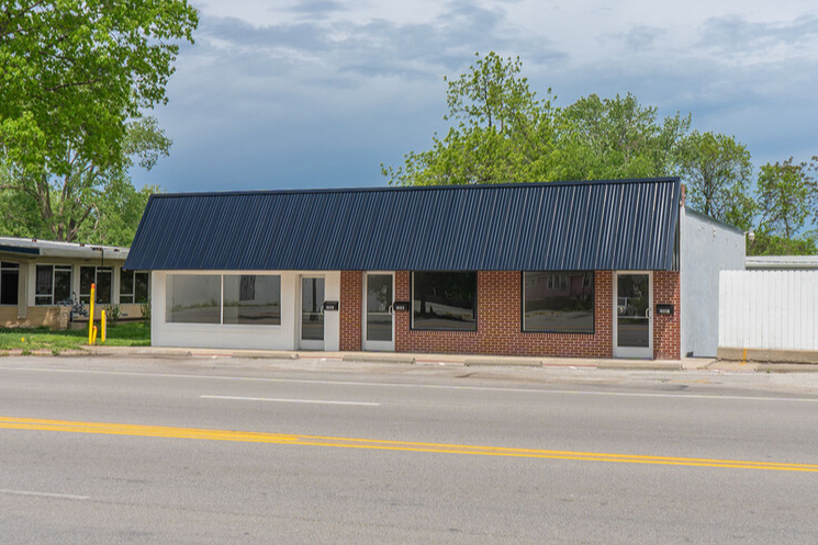 10326-10330 E Truman Rd, Independence, MO for Rent