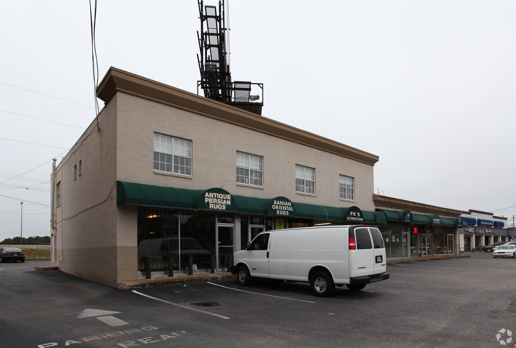 4721-4731 Poplar Ave, Memphis, TN for Rent