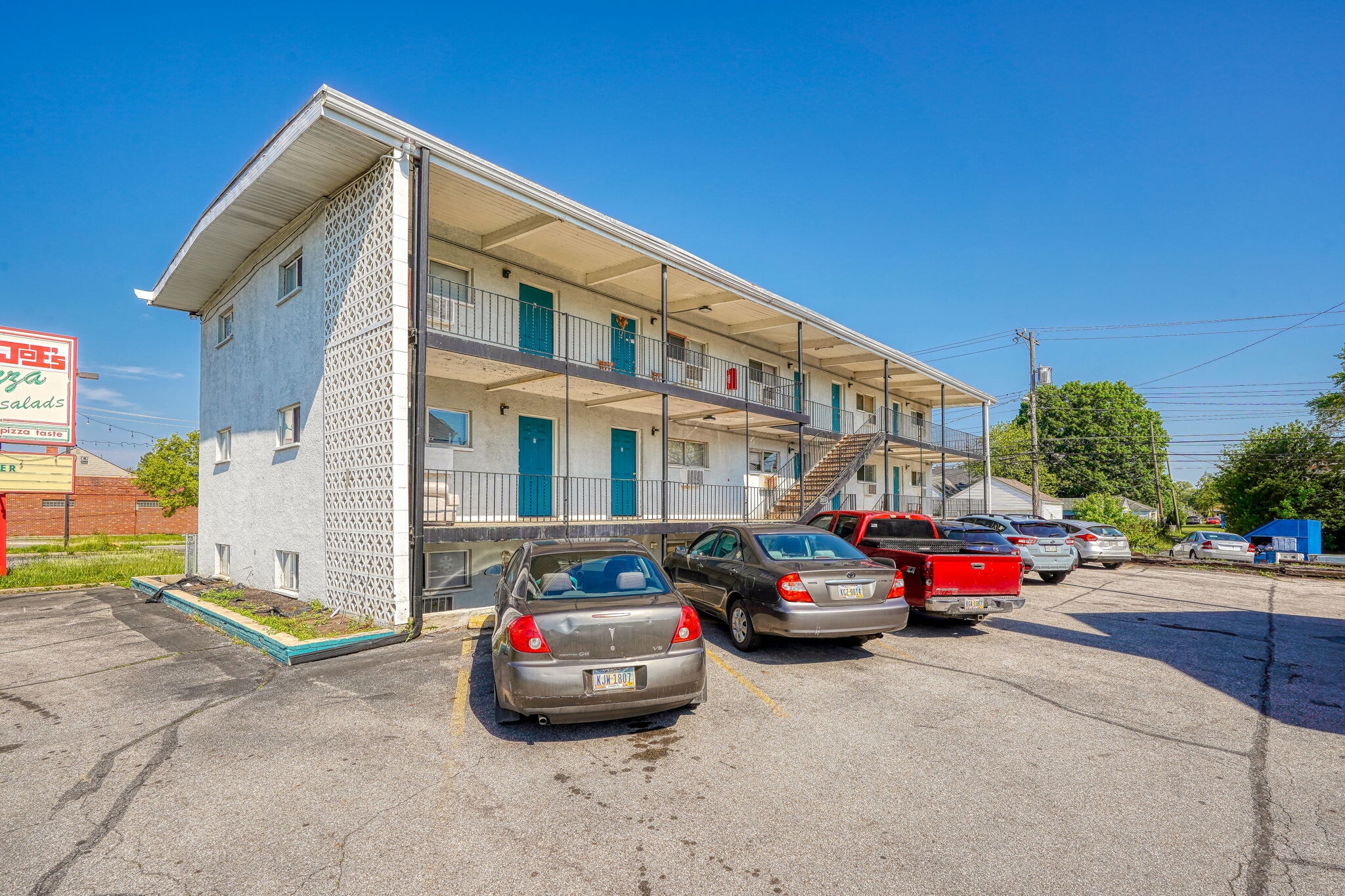 2958 Sullivant Ave, Columbus, OH for Sale