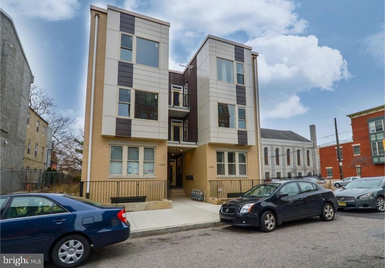 1436 Poplar St, Philadelphia, PA for Sale