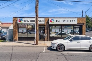 111 E Merrick Rd  
