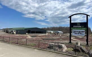 Gouldsboro, PA Sports and Entertainment - 1171 Main St