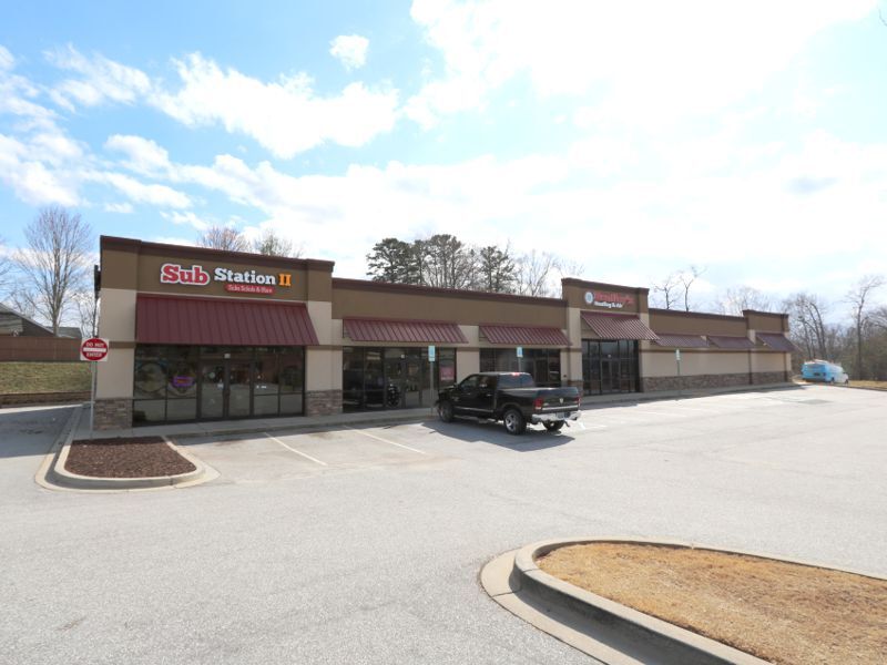 3 Town Center Dr, Greer, SC for Rent
