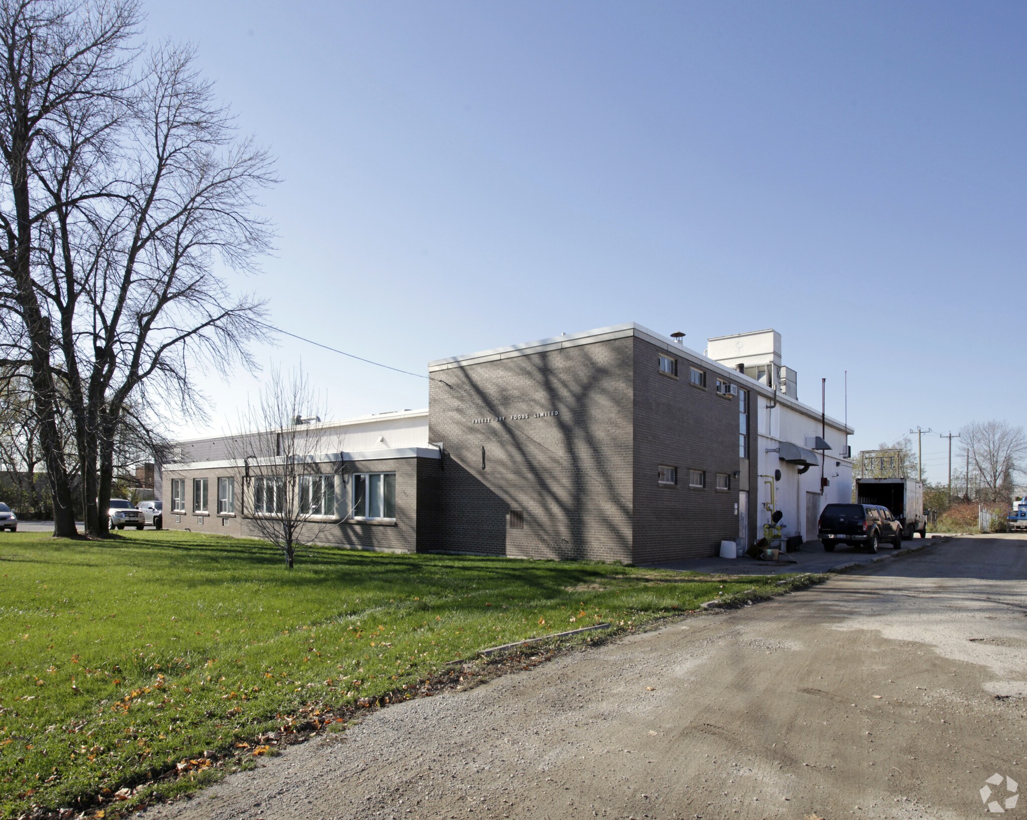 579 Speers Rd, Oakville, ON for Sale