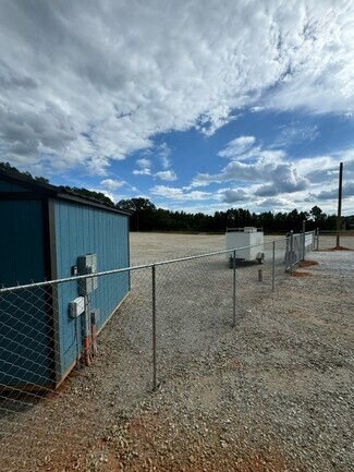 Barnesville, GA Commercial Land - 116 Railroad Way