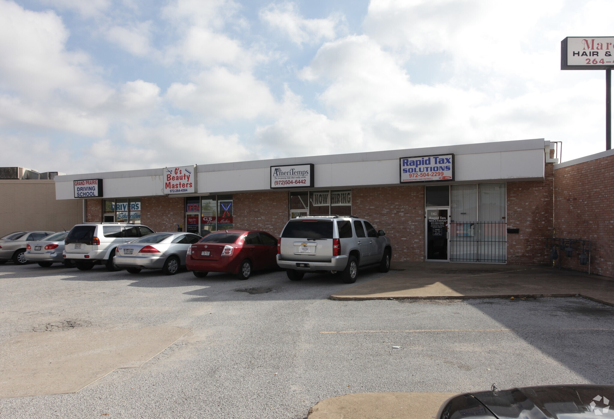 433441 W Pioneer Pky Grand Prairie, TX 75052 Shopping Center Property for Sale on
