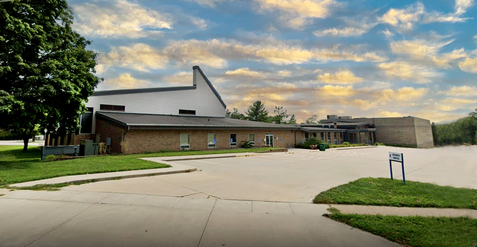 3600 75th St, Urbandale, IA for Rent