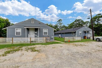 Dickinson, TX undefined - 2322 Central St