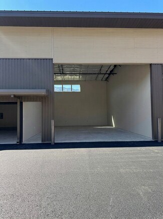 Glenwood Springs, CO Specialty - 301 Center Dr.