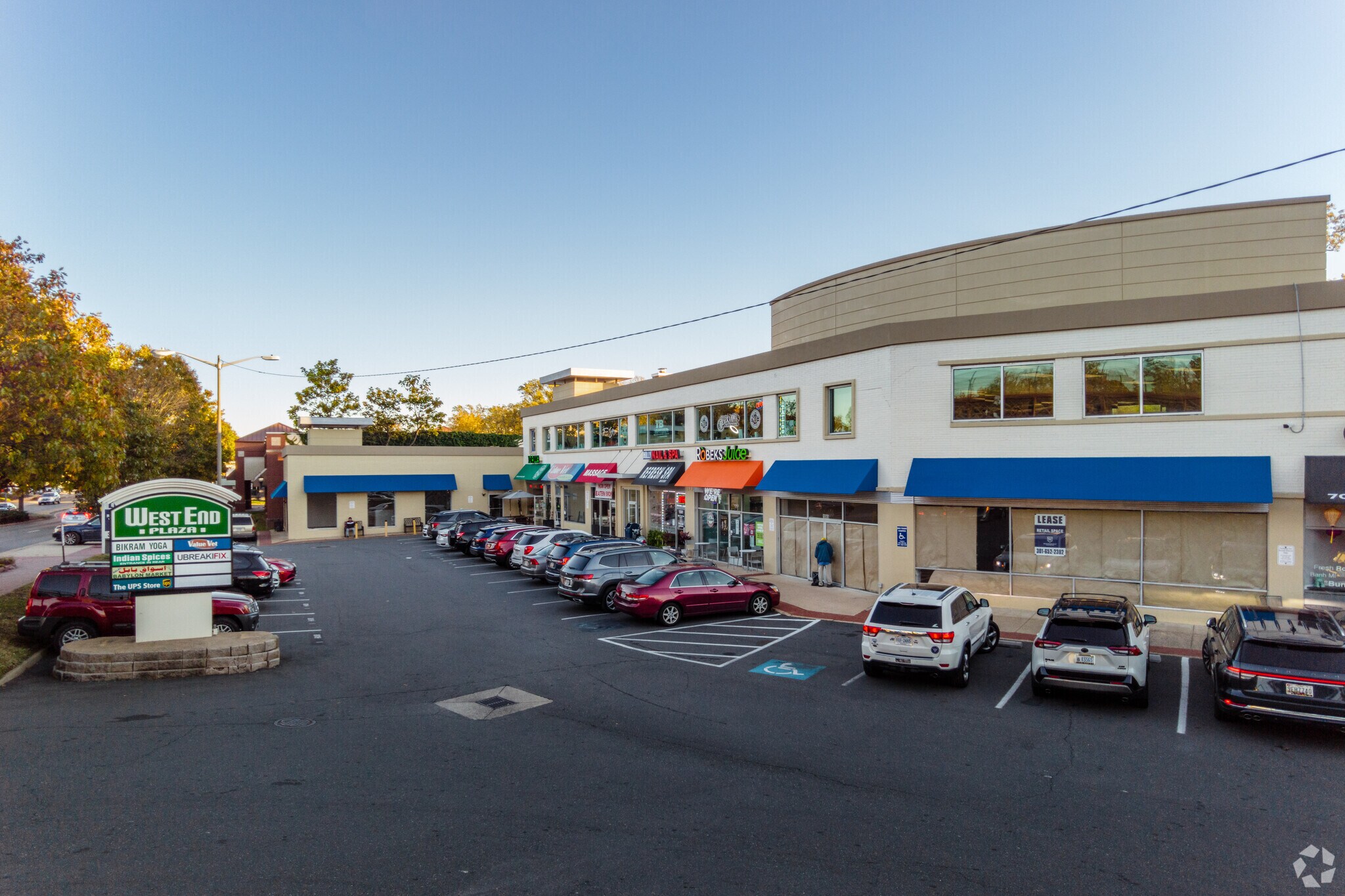 1051-1083 W Broad St, Falls Church, VA for Rent