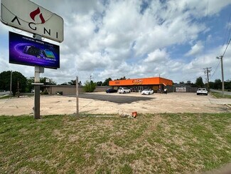 Oklahoma City, OK Service Station - 8201 NW 10th St