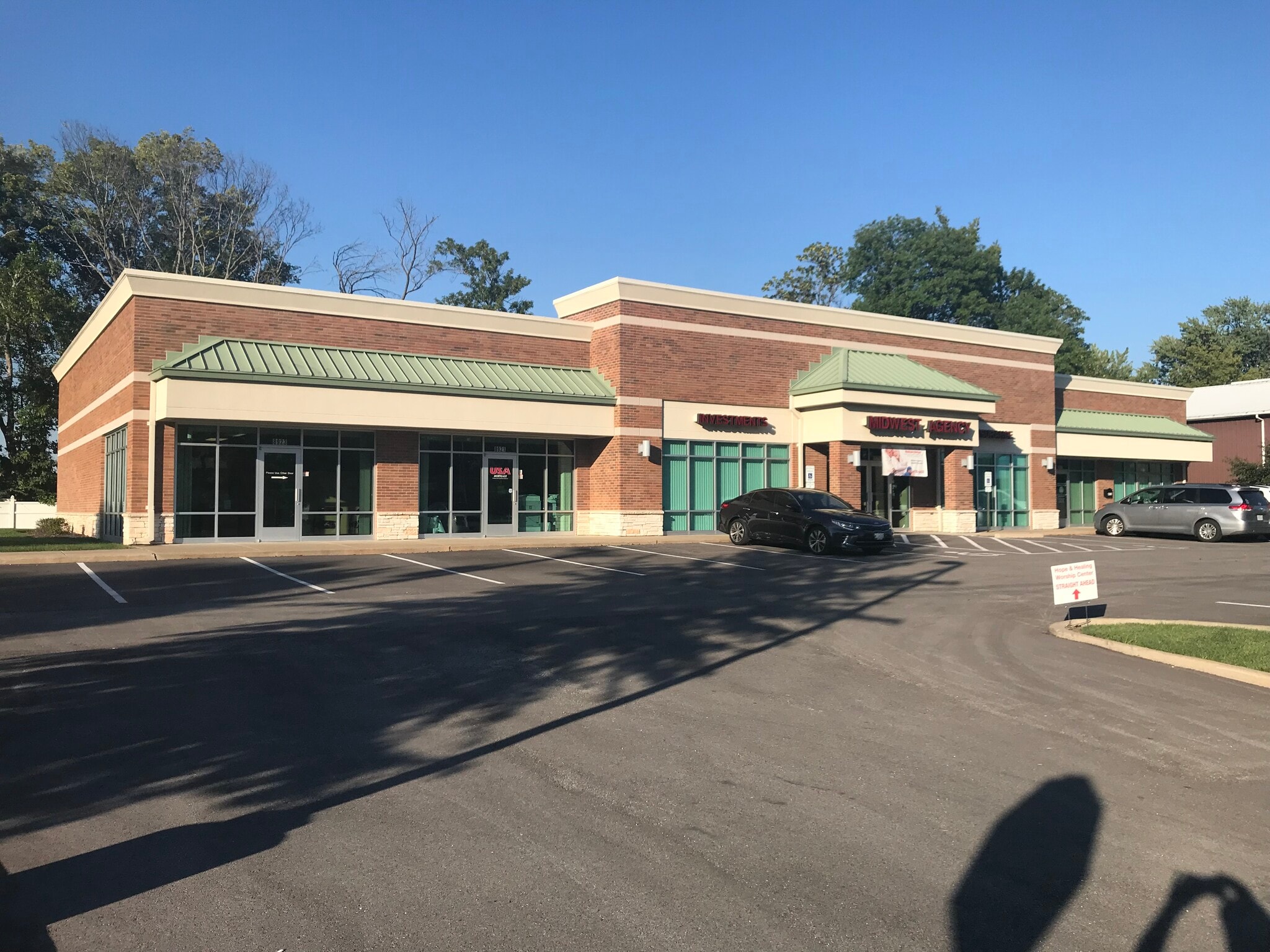 8913-8923 Veterans Memorial Pky, O'Fallon, MO for Rent