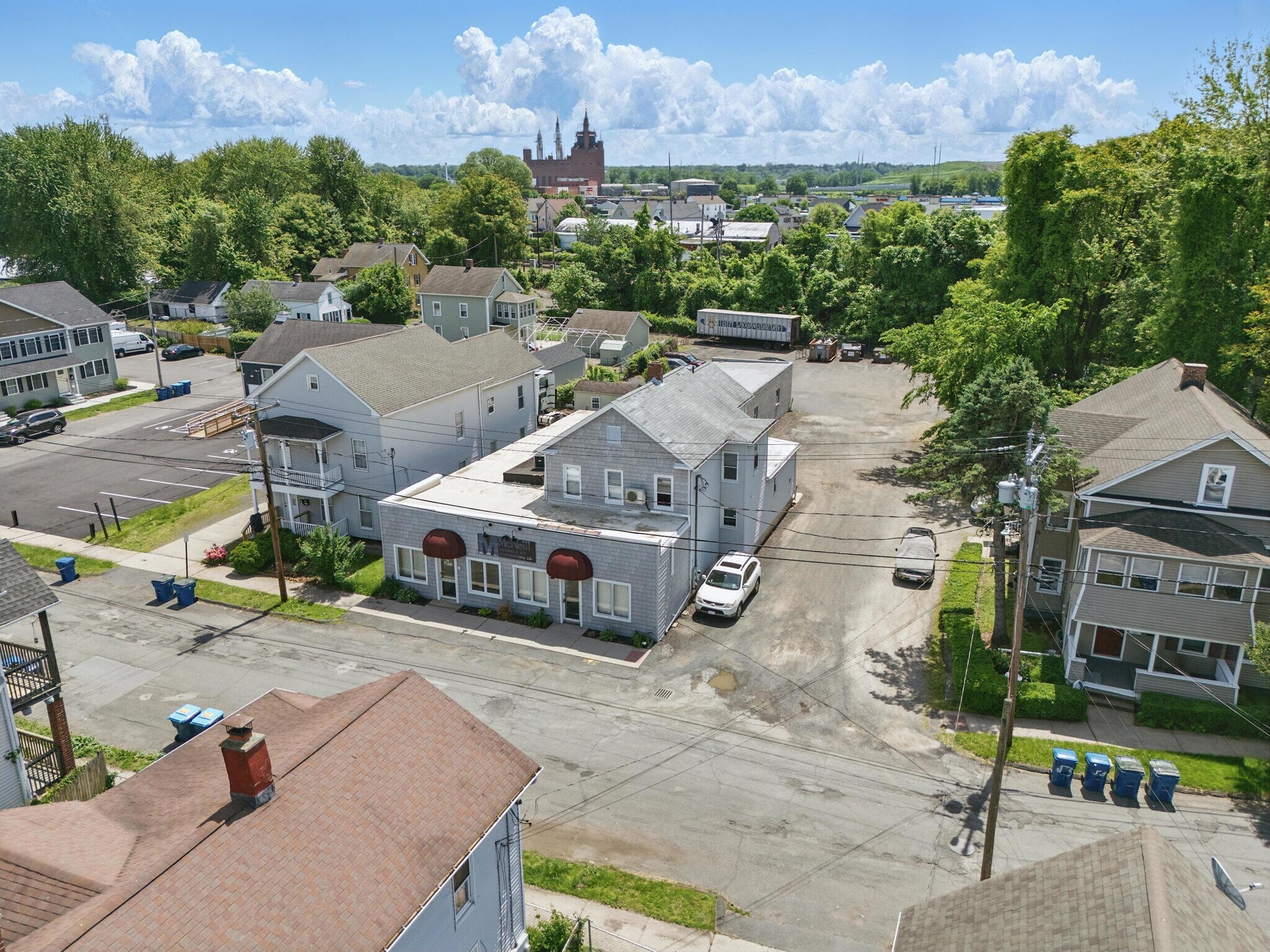 43 W School St, West Springfield, MA for Sale