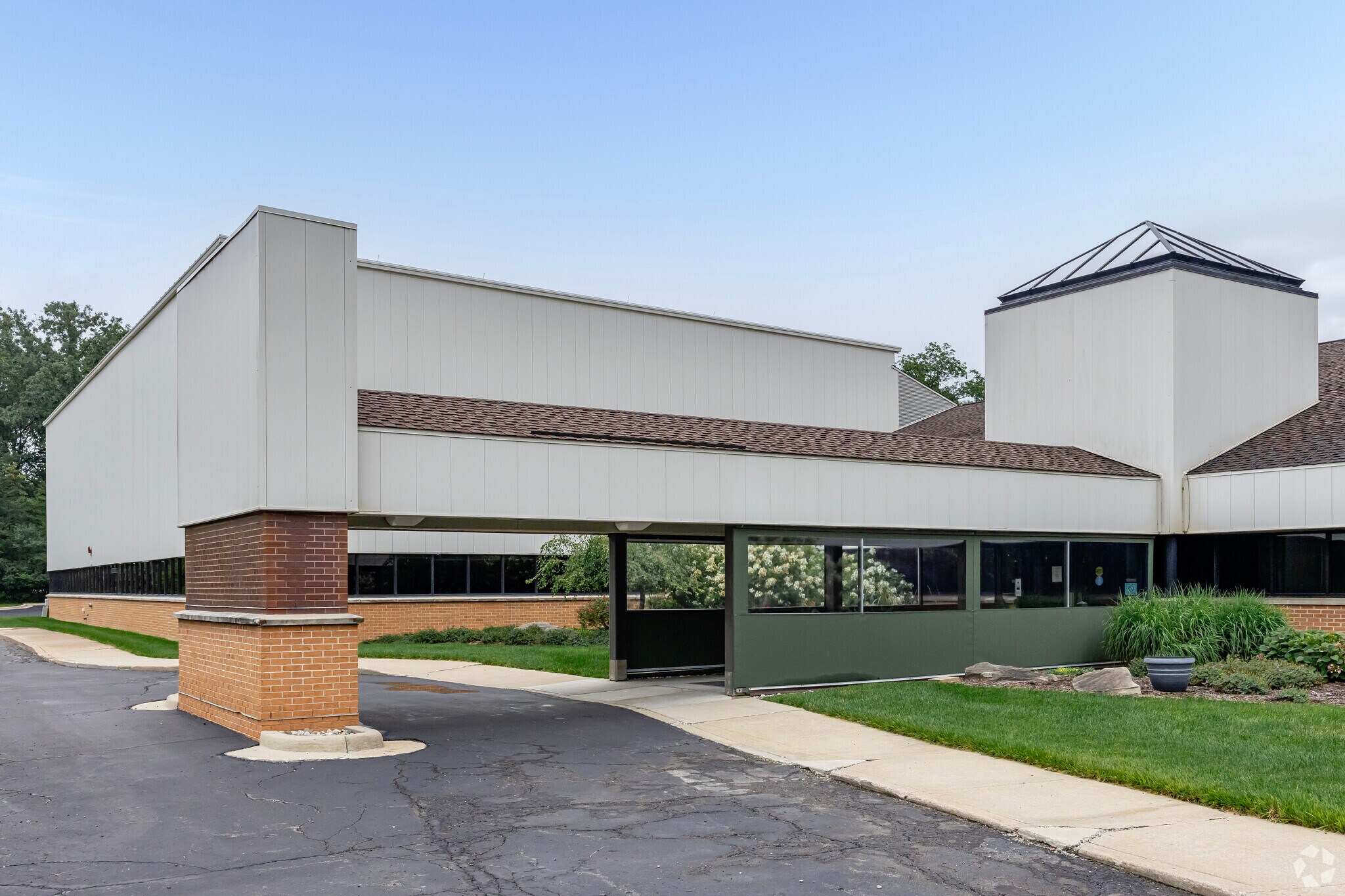5111 Venture Dr, Ann Arbor, MI for Rent