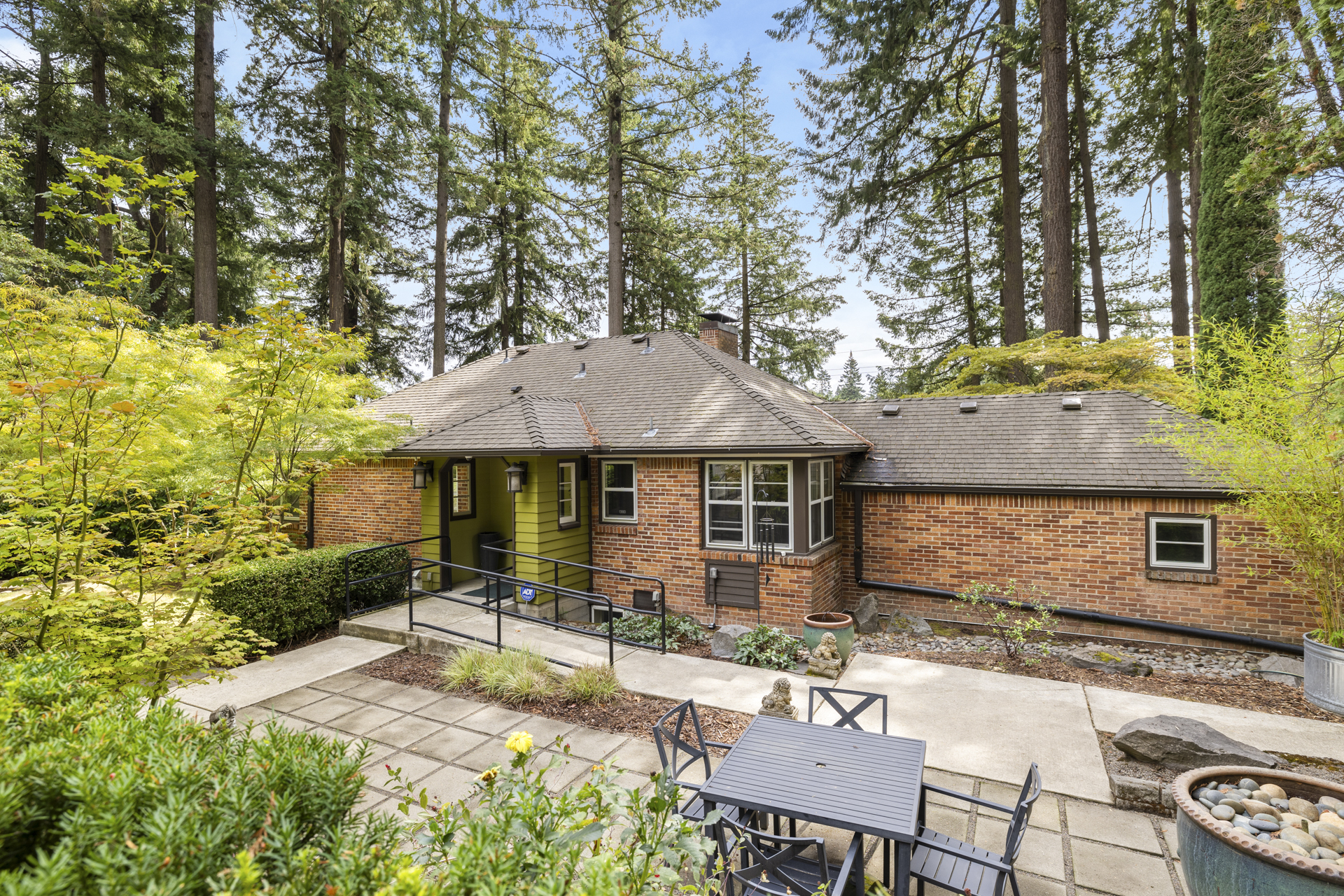 7303 SW Beaverton Hillsdale Hwy, Portland, OR for Sale