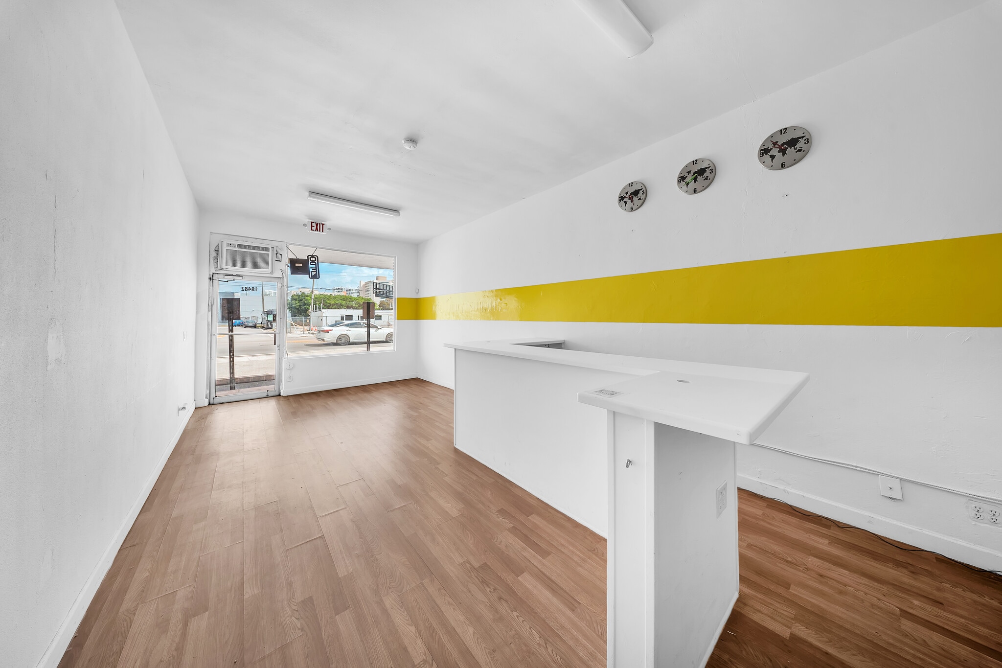 18480-18484 W Dixie Hwy, North Miami Beach, FL for Rent