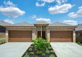 Converse, TX Apartments - 9211 Canyon Bnd