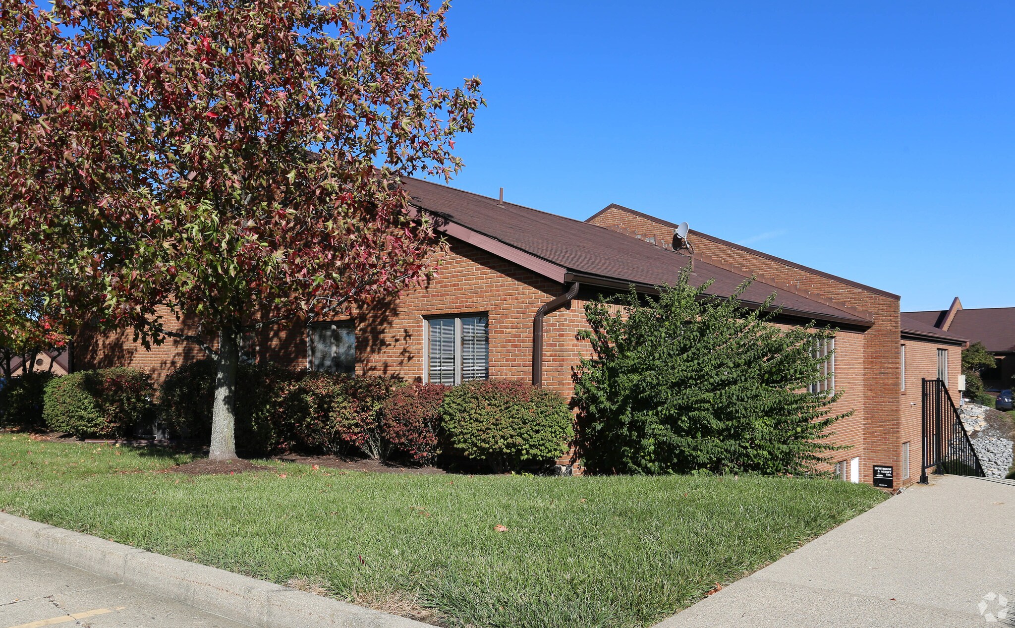 2792 Mack Rd, Fairfield, OH for Rent