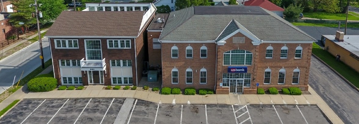 6181 Mayfield Rd, Cleveland, OH for Rent