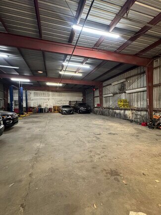 Houston, TX Retail - 6001 Bissonnet St