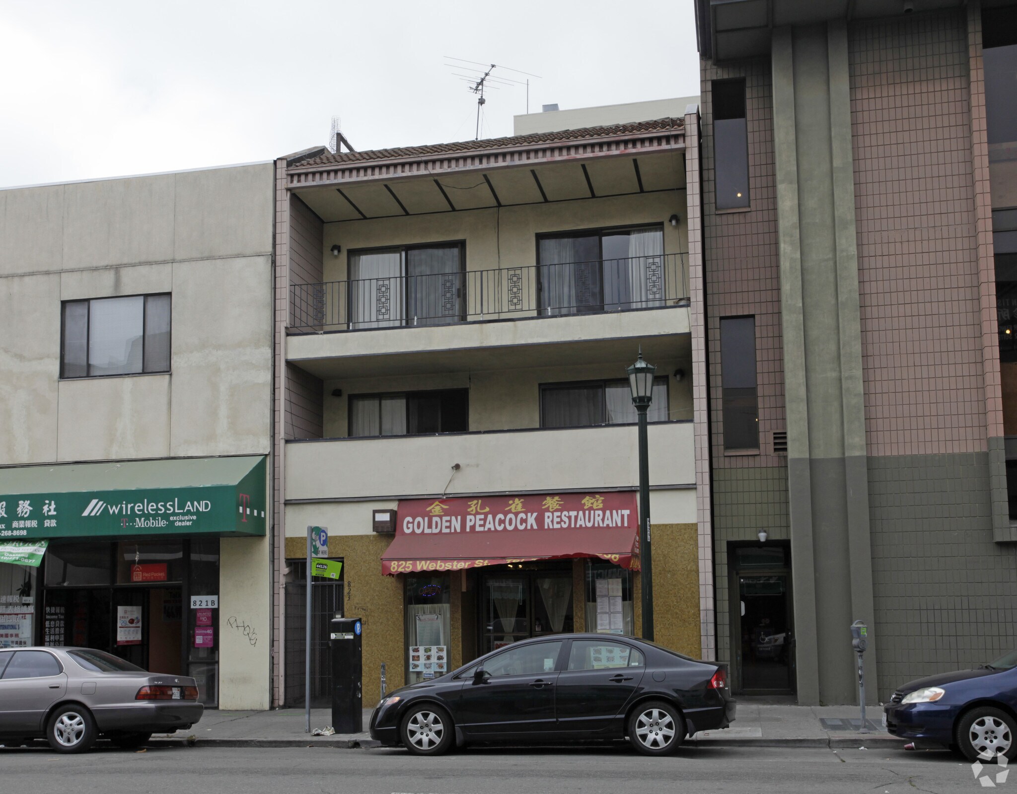 825 Webster St, Oakland, CA for Rent