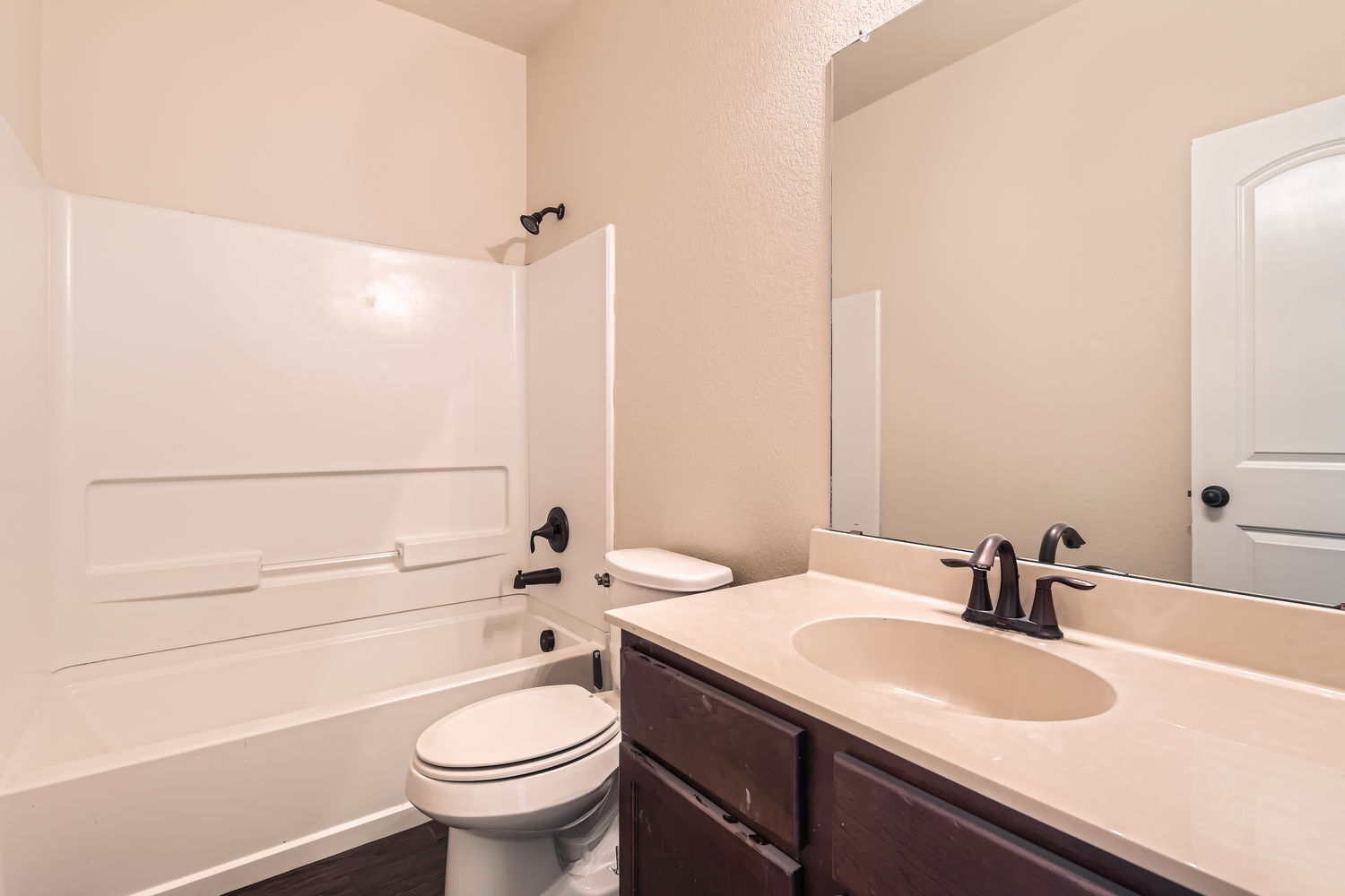 107 Creekside Villa Dr, Kyle, TX for Sale