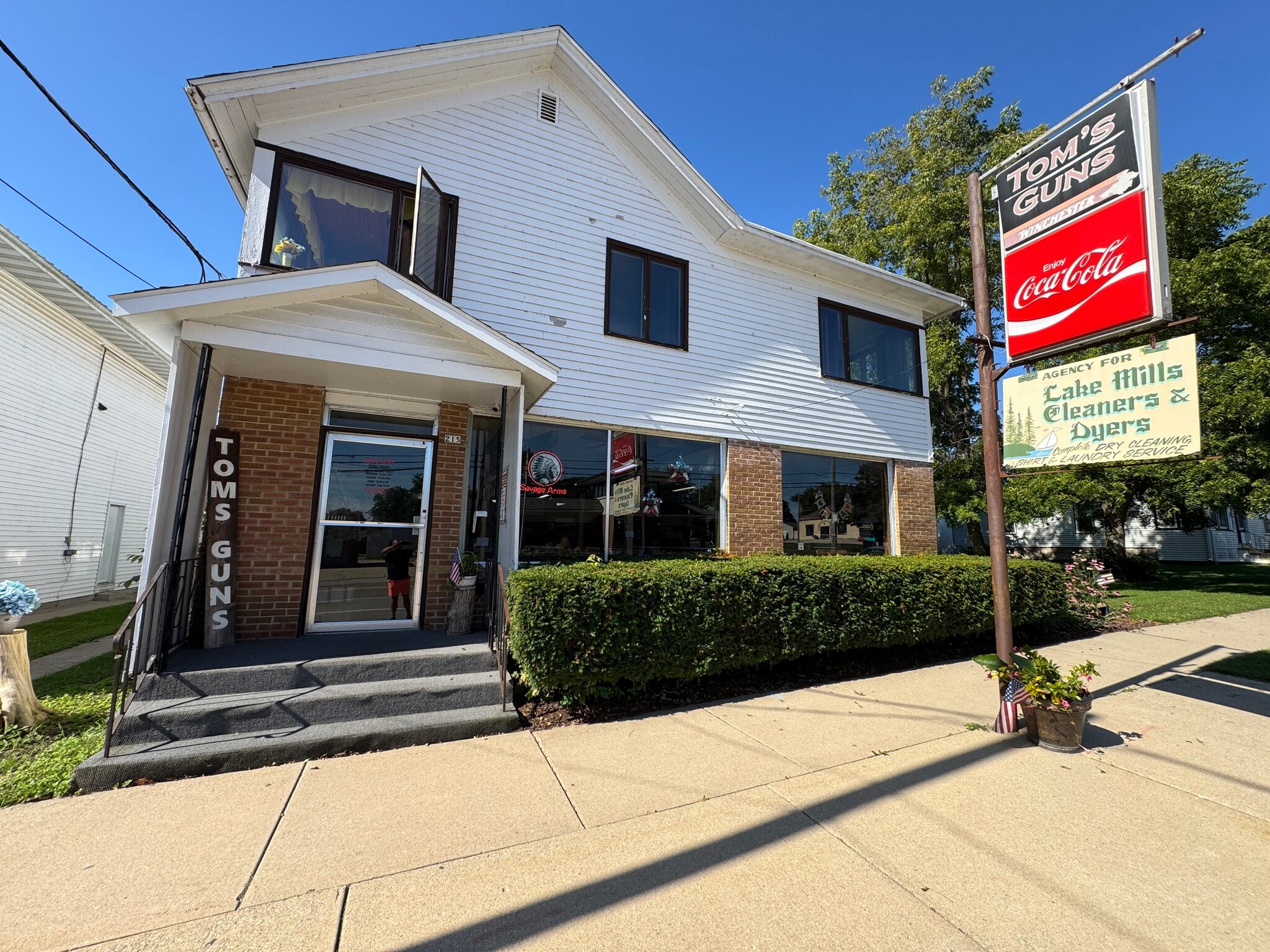 215 W Main St, Marshall, WI for Sale