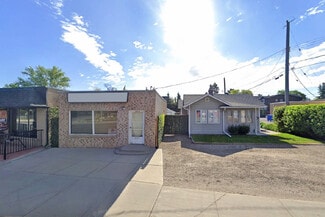 Calgary, AB Storefront - 2412-2414 Edmonton Trl NE
