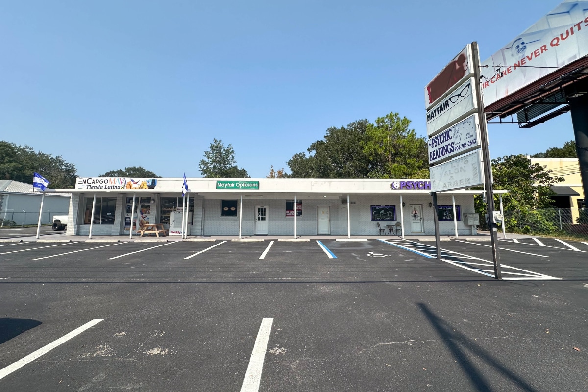 12025-12033 Beach Blvd, Jacksonville, FL for Sale