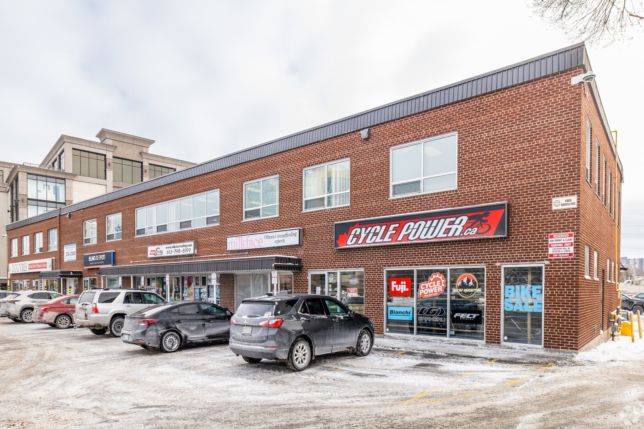 1568-1574 Carling Ave, Ottawa, ON for Rent