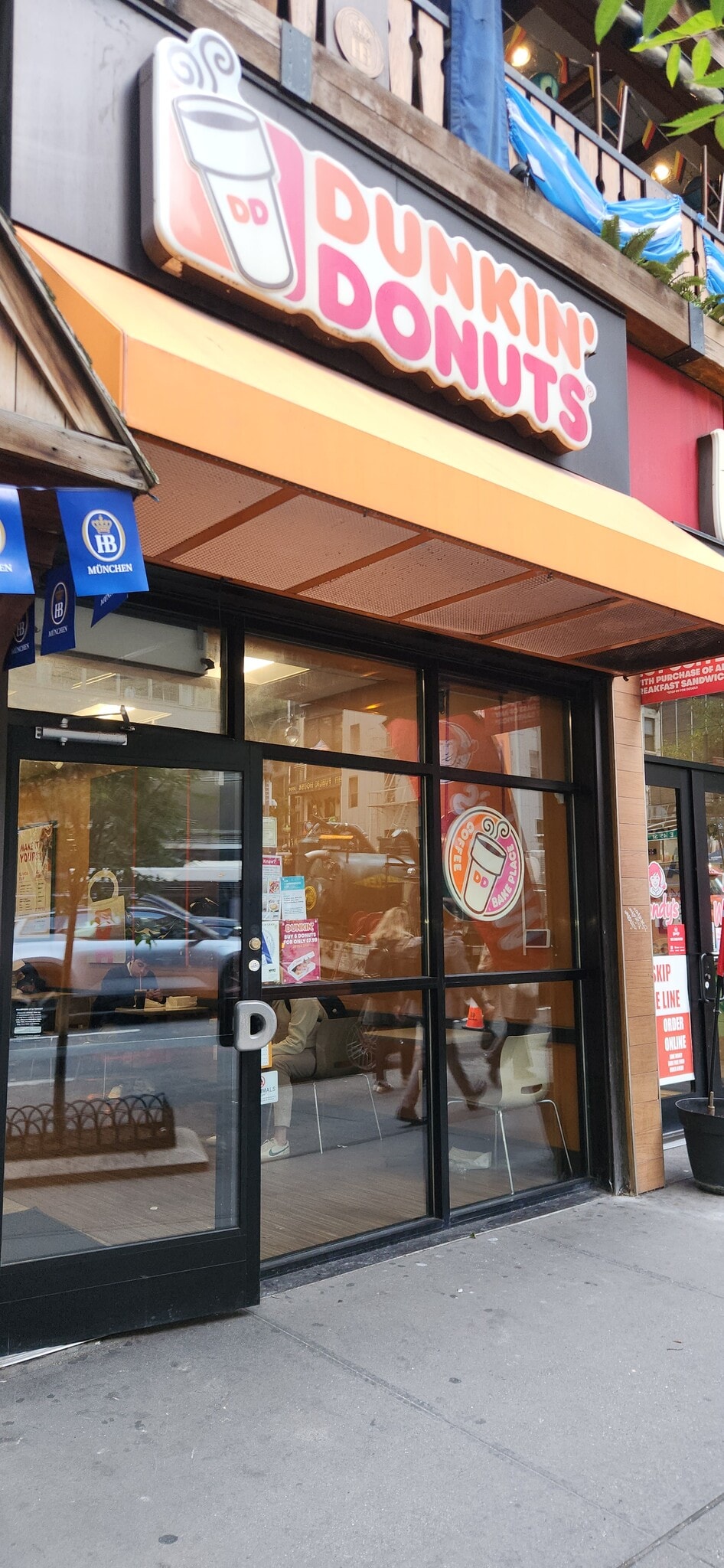 712-714 Third Ave, New York, NY for Rent