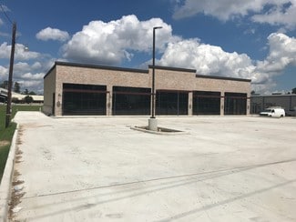 Kingwood, TX Retail - 1395 Northpark Dr