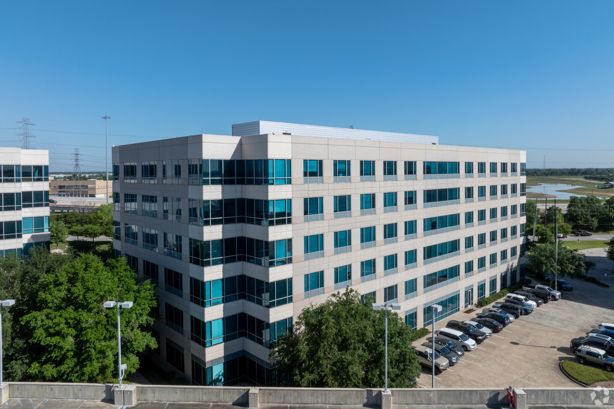 5825 N Sam Houston Pky W, Houston, TX for Rent