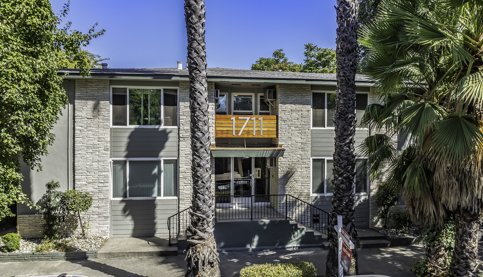 1711-1715 N St, Sacramento, CA for Sale