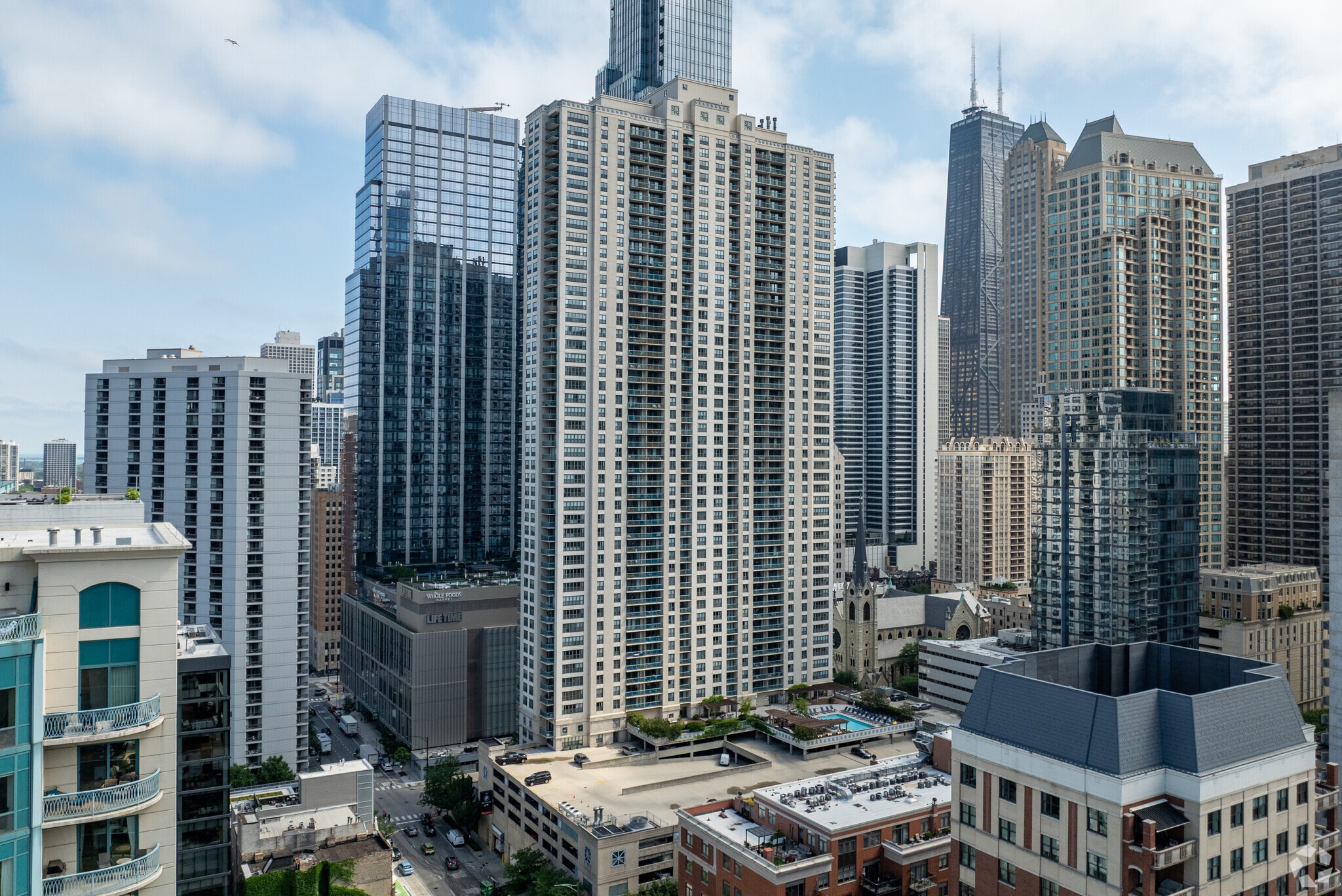 1 W Superior St, Chicago, IL for Rent
